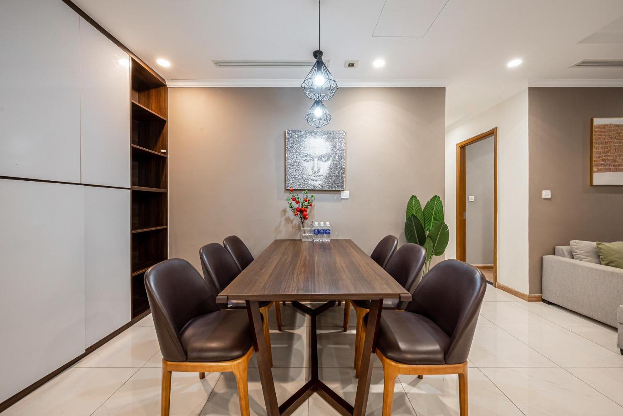 הו צ'י מין סיטי Luxury Apartment At Vinhomes Central Park מראה חיצוני תמונה