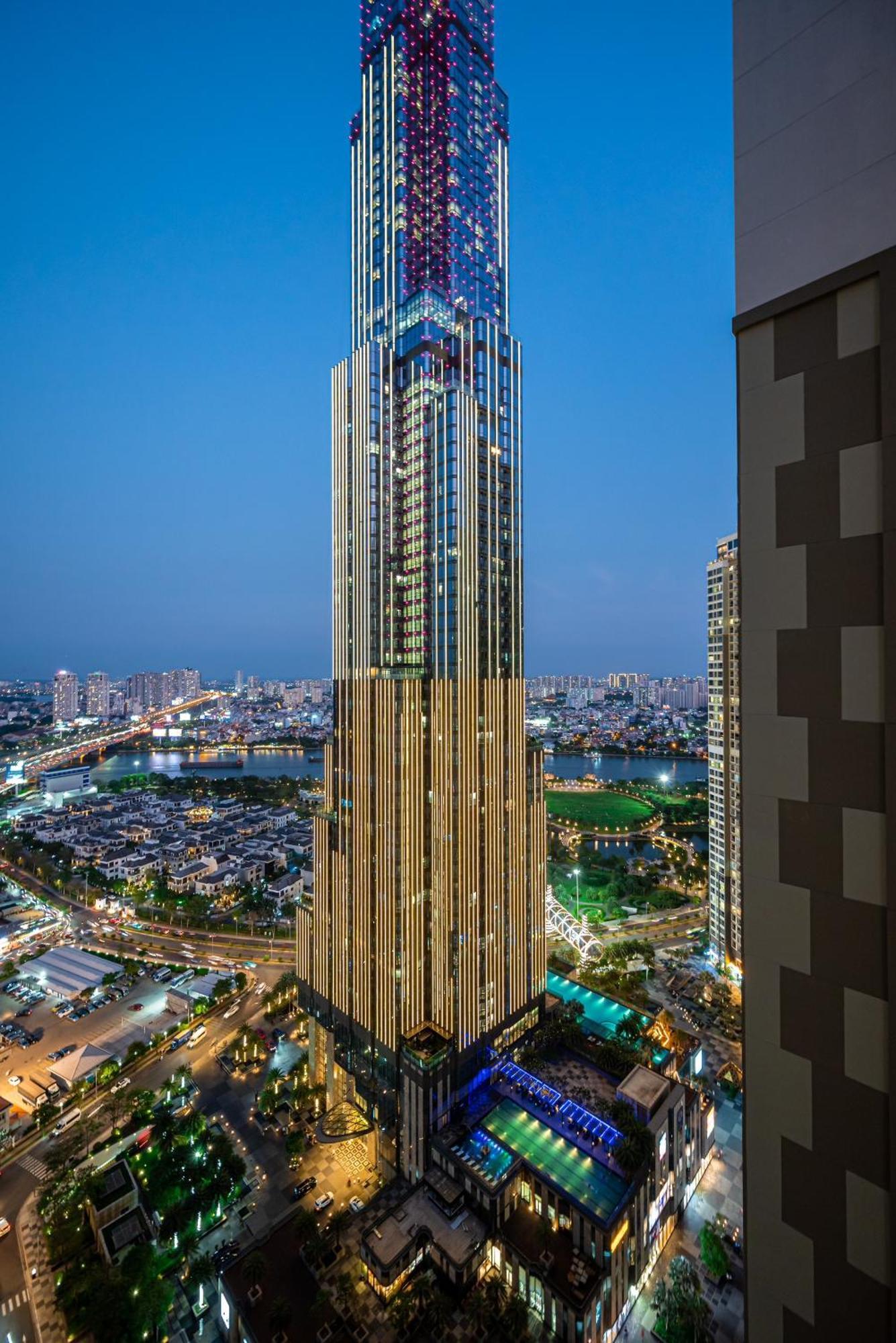 הו צ'י מין סיטי Luxury Apartment At Vinhomes Central Park מראה חיצוני תמונה