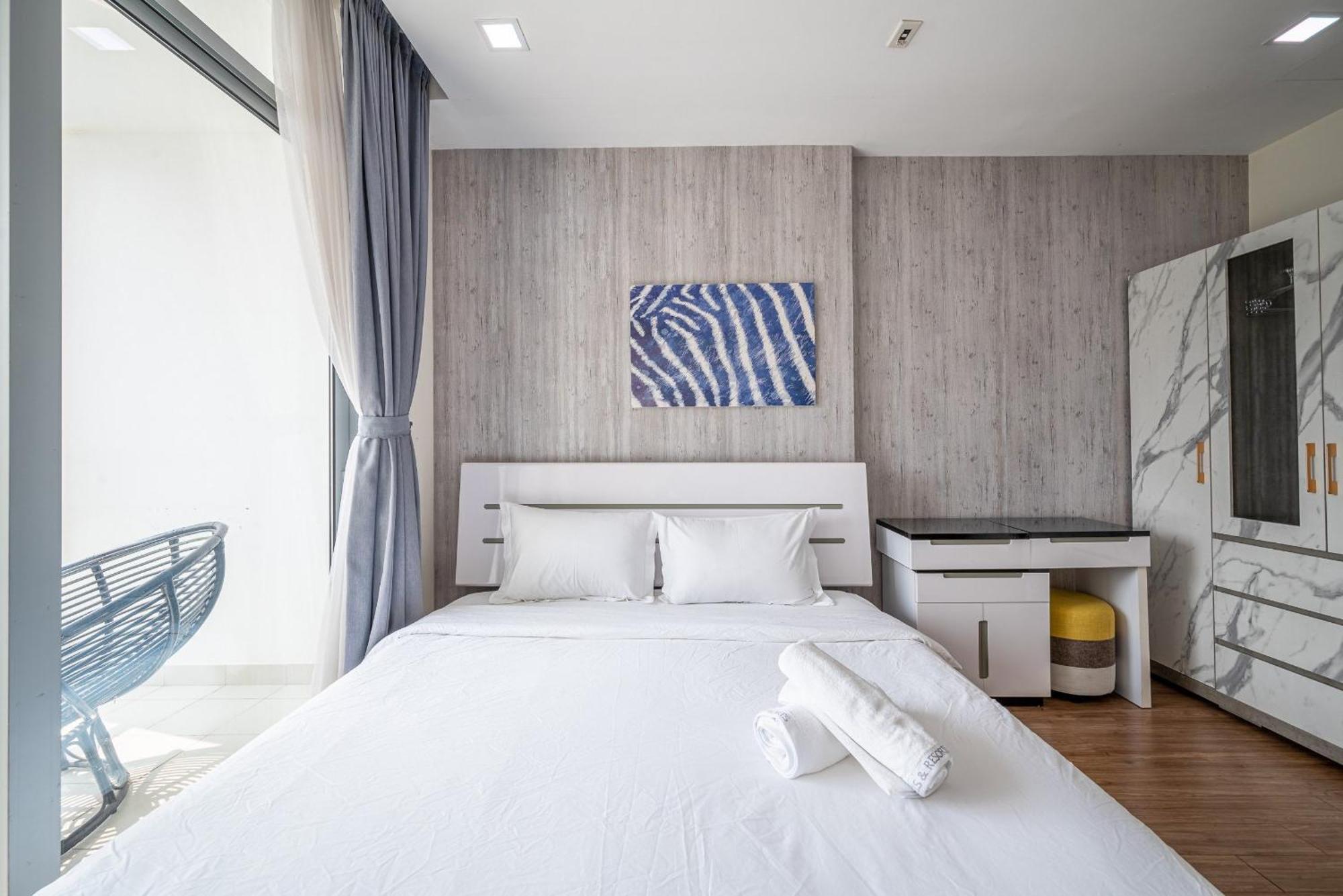 הו צ'י מין סיטי Luxury Apartment At Vinhomes Central Park מראה חיצוני תמונה