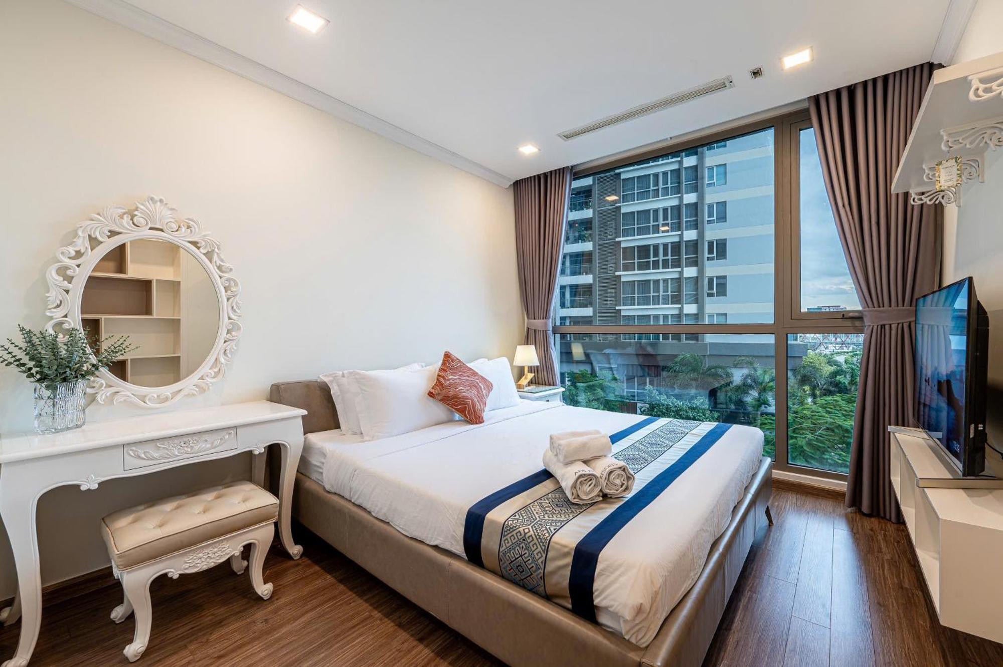 הו צ'י מין סיטי Luxury Apartment At Vinhomes Central Park מראה חיצוני תמונה