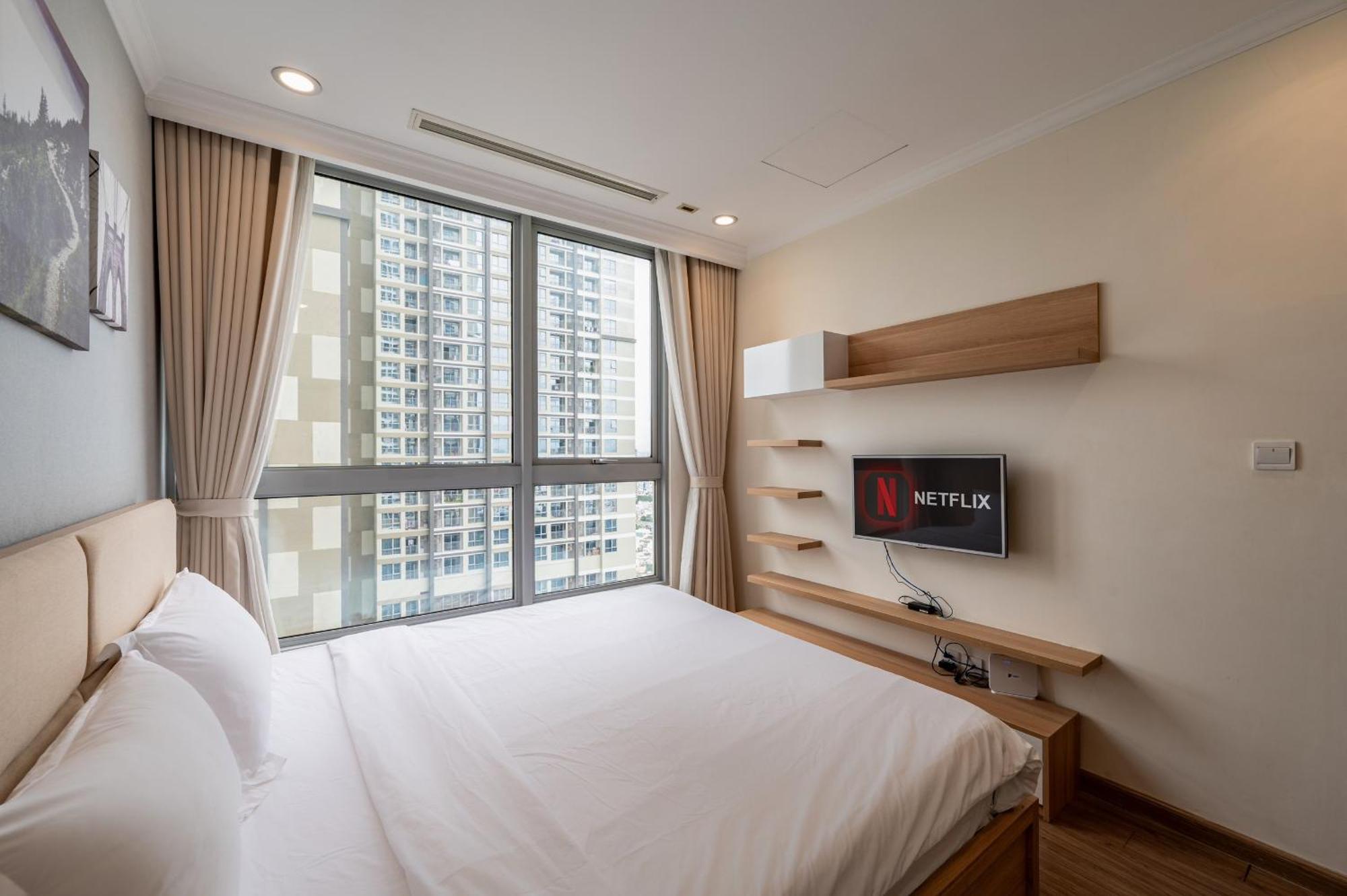 הו צ'י מין סיטי Luxury Apartment At Vinhomes Central Park מראה חיצוני תמונה