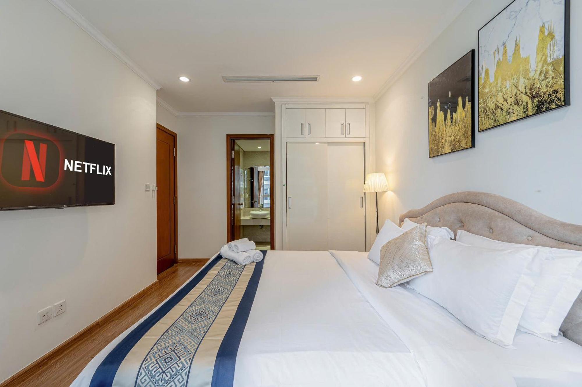 הו צ'י מין סיטי Luxury Apartment At Vinhomes Central Park מראה חיצוני תמונה